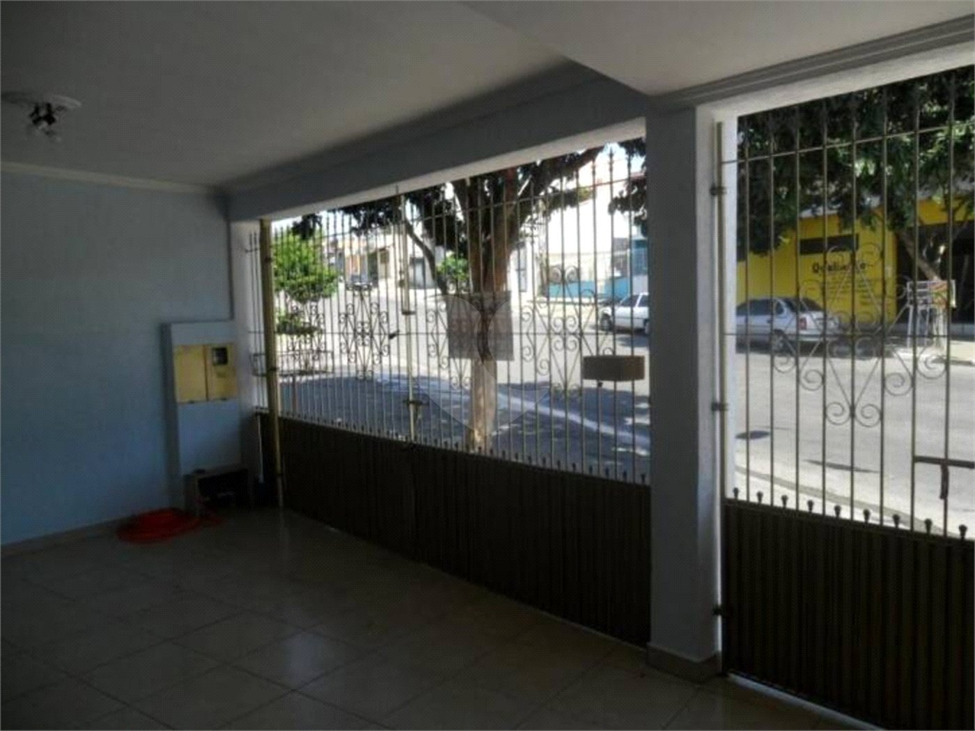 Casa à venda com 3 quartos, sendo 1 suíte, em Jardim Santa Helena, Poá, SP