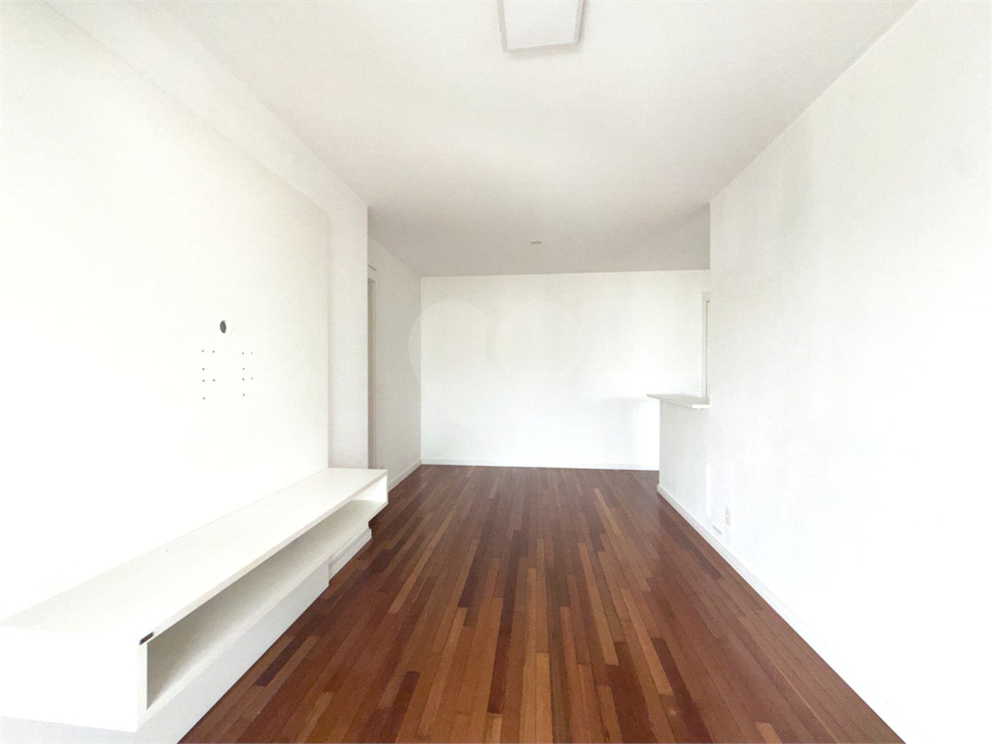 Apartamento à venda com 2 quartos, sendo 1 suíte,  em Vila Mariana, São Paulo, SP