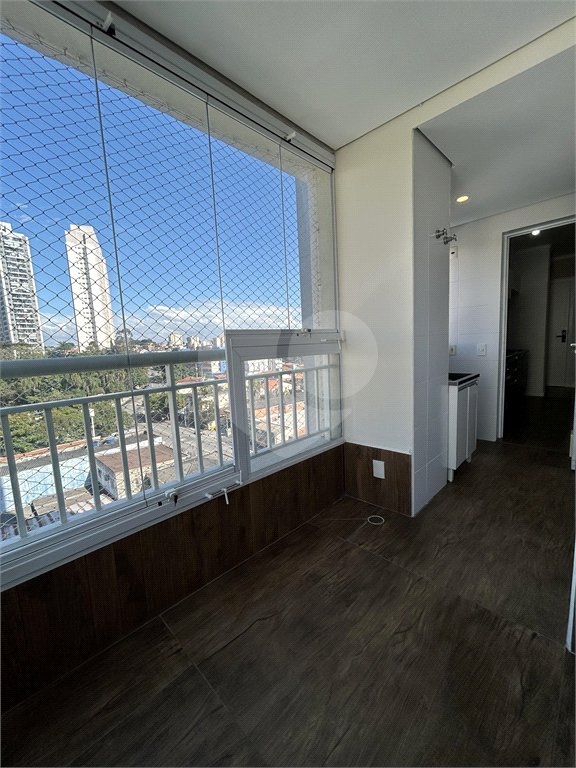 Apartamento à venda com 3 quartos, sendo 1 suíte, em Jardim Umarizal, São Paulo, SP