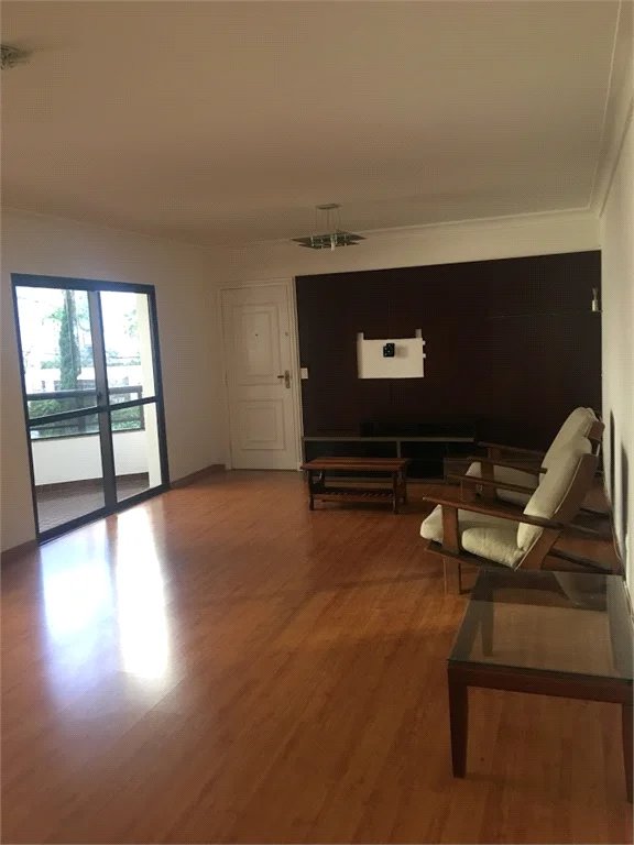 Apartamento à venda com 4 suítes em Vila Suzana, São Paulo, SP