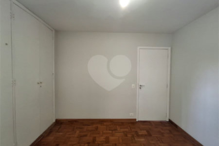 Apartamento à venda ou para alugar com 2 quartos, sendo 1 suíte,  em Indianópolis, São Paulo, SP