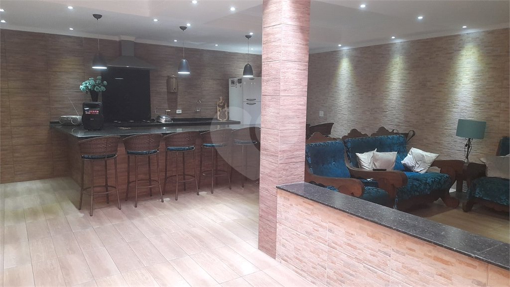 Sobrado à venda com 4 quartos, sendo 3 suítes, em Casa Verde, São Paulo, SP