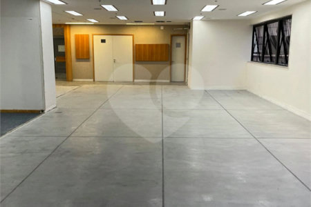 Sala à venda ou para alugar no Centro, Rio de Janeiro, RJ