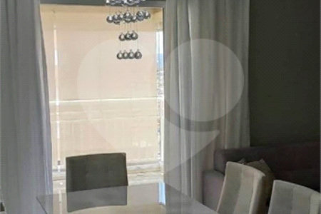 Apartamento à venda com 3 quartos, sendo 1 suíte,  em Parque Santana, Mogi das Cruzes, SP