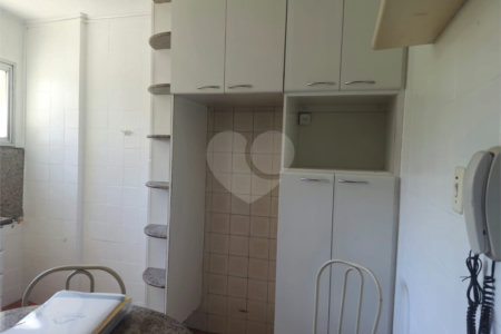Apartamento à venda com 3 quartos em Jardim das Vertentes, São Paulo, SP