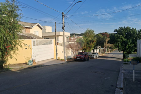 Casa para alugar com 3 quartos, sendo 1 suíte,  em João XXIII, Vinhedo, SP