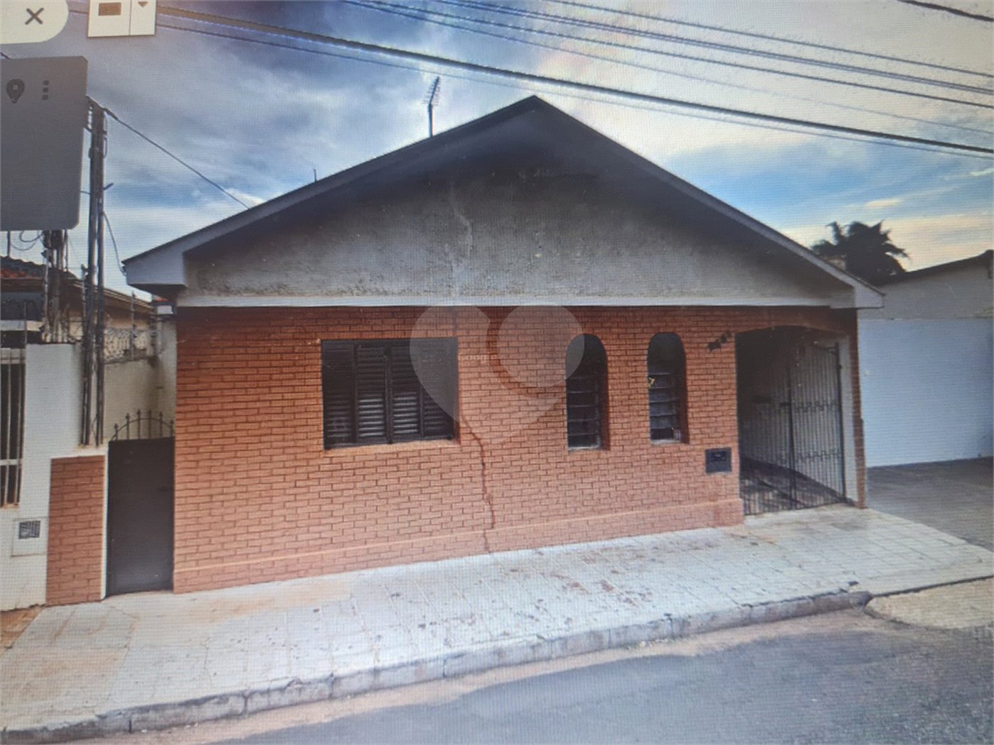 Casa à venda com 3 quartos em Jardim do Carmo, Araraquara, SP