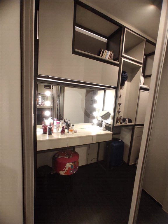 Apartamento à venda com 1 suíte em Vila Nova Conceição, São Paulo, SP