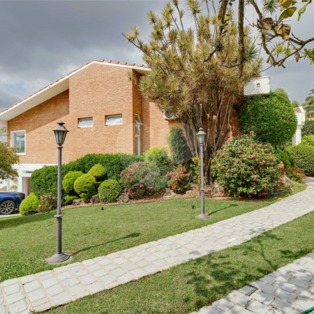Casa Térrea à venda com 4 suítes em Chácara Flora, São Paulo, SP