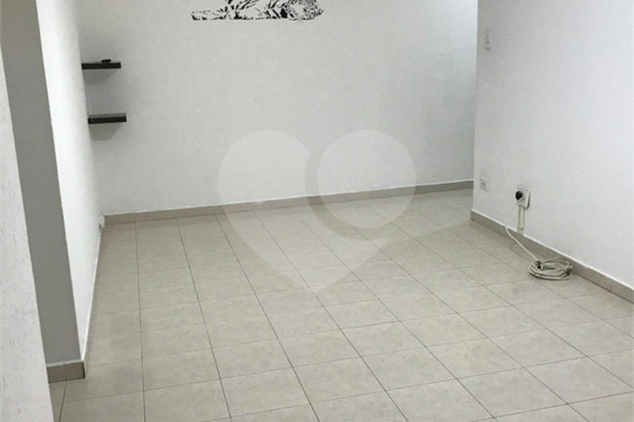 Apartamento à venda com 2 quartos em Horto, São Paulo, SP