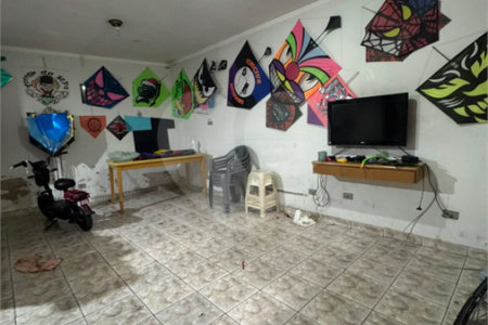 Casa à venda com 5 quartos em Vila Granada, São Paulo, SP