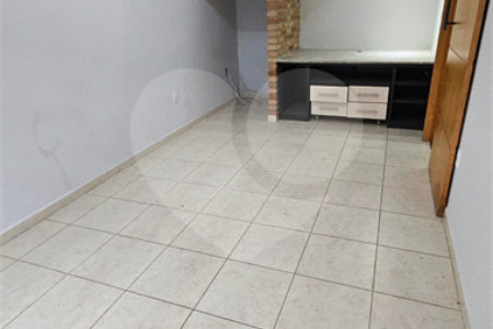 Casa para alugar com 4 quartos, sendo 2 suítes, no condomínio Portal de Itaici, Indaiatuba - SP