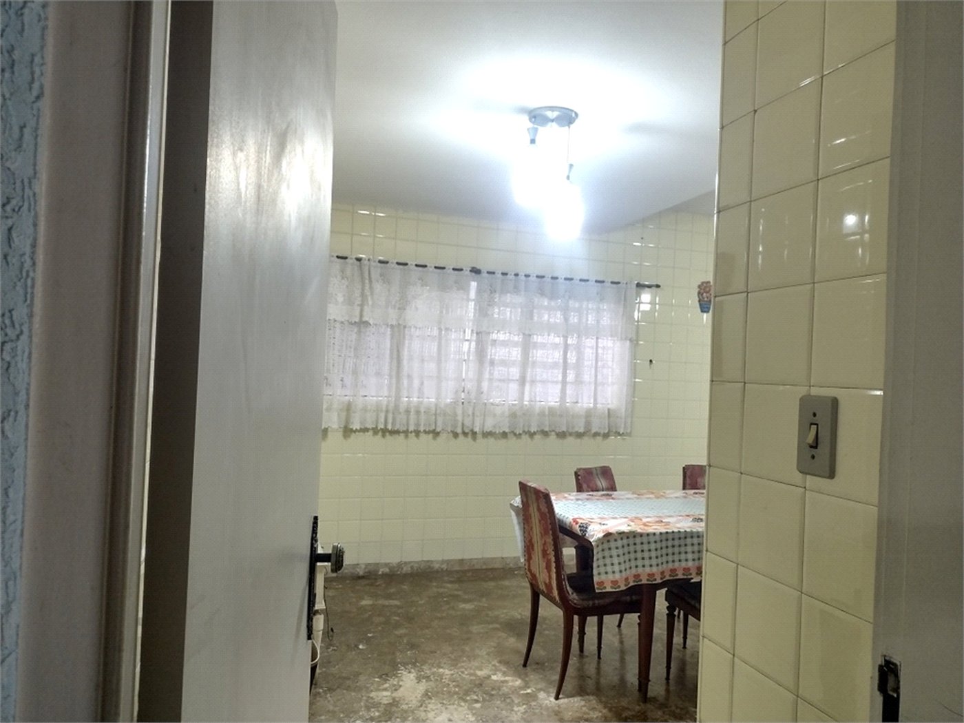 Sobrado à venda com 6 quartos, sendo 1 suíte, em Vila Medeiros, São Paulo, SP