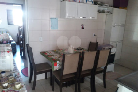 Casa à venda com 3 quartos em Jardim Vila Rosa, Valinhos, SP