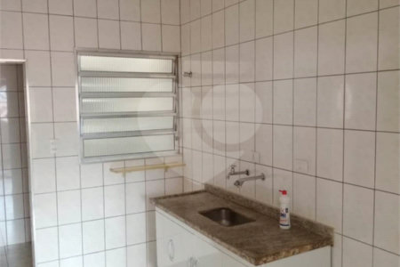 Casa Térrea à venda com 5 quartos em Barra Funda, São Paulo, SP