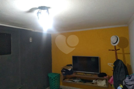 Casa à venda com 2 quartos, sendo 1 suíte,  em Chácara Japonesa, São Paulo, SP