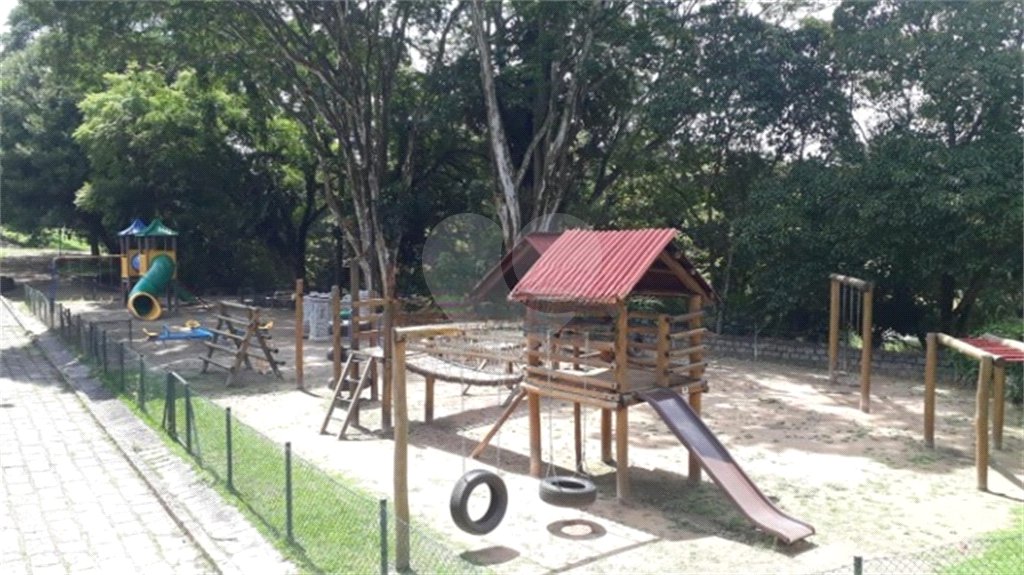 Terreno à venda com 1 suíte em Jardim São Bento do Recreio, Valinhos, SP