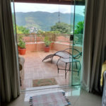 Sobrado à venda com 4 quartos, sendo 2 suítes, em Vila Petrópolis, Atibaia, SP