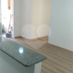 Apartamento à venda com 3 quartos, sendo 1 suíte,  em Vila Caraguatá, São Paulo, SP