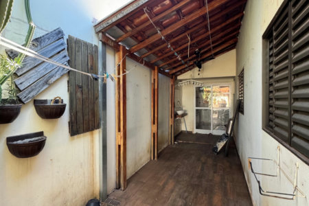 Casa para alugar com 3 quartos, sendo 1 suíte,  em Santa Luzia, Três Lagoas, MS