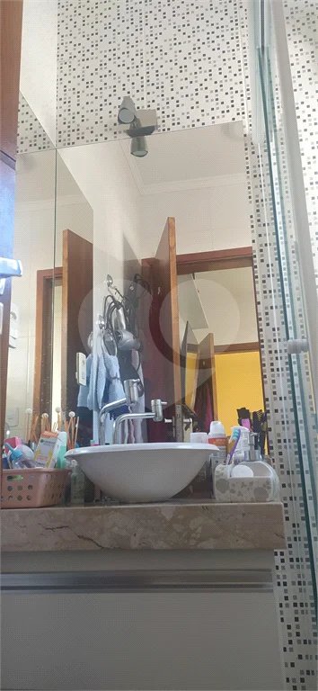 Casa à venda com 2 suítes no condomínio Residencial Veneza, São Paulo - SP