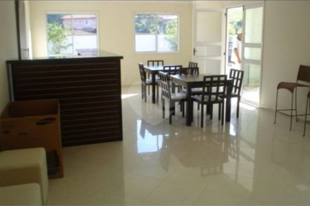 Casa à venda com 3 quartos, sendo 1 suíte,  no condomínio Liberty Village, São Paulo - SP