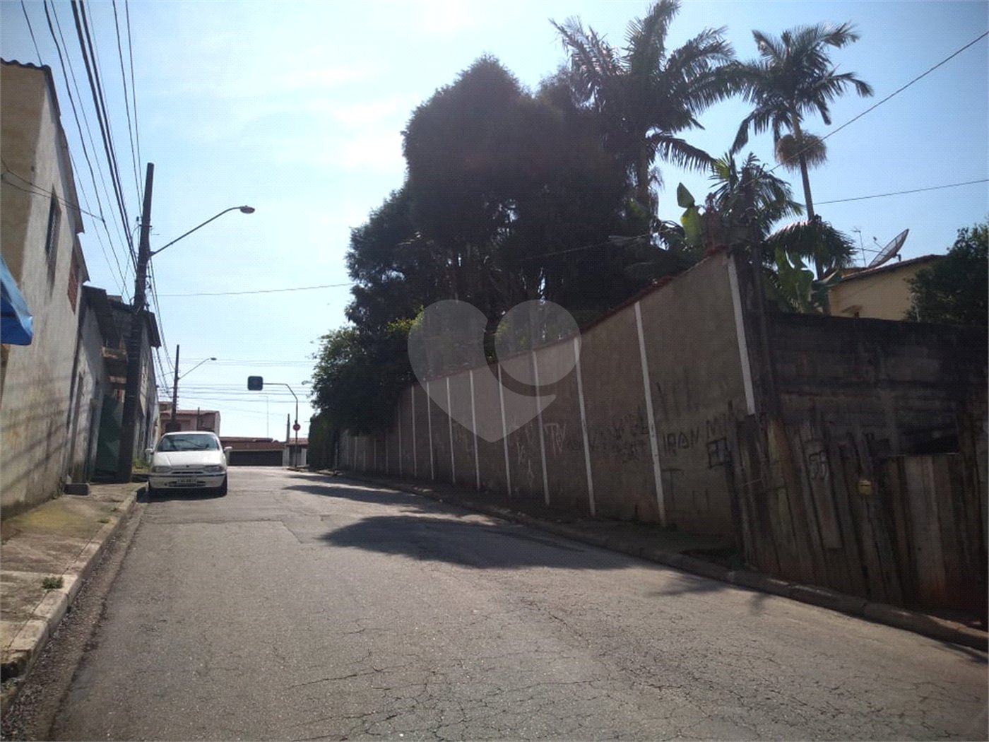 Casa à venda com 3 quartos, sendo 1 suíte,  em Vila Oliveira, Mogi das Cruzes, SP