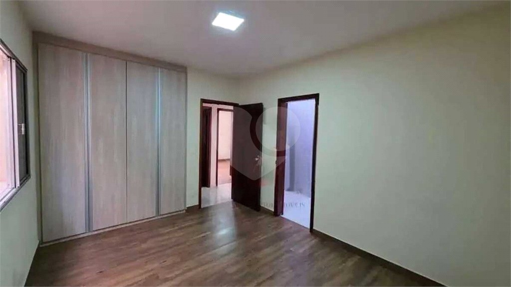 Casa à venda ou para alugar com 3 quartos, sendo 1 suíte, em Jardim Morumbi, Jundiaí, SP