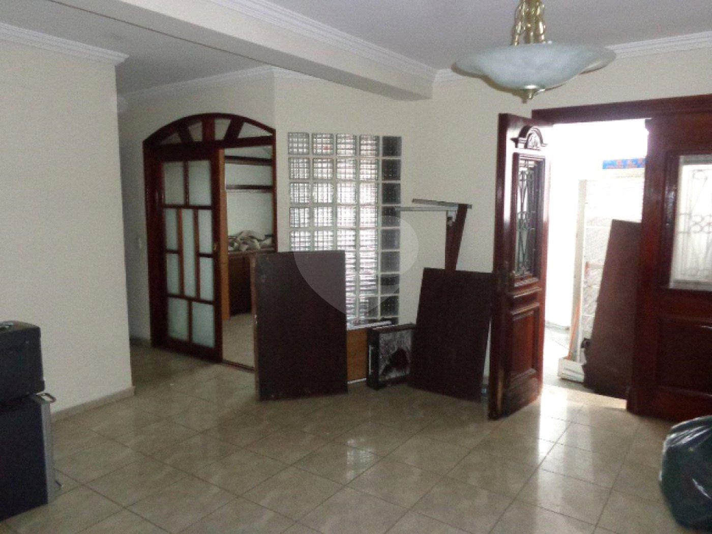 Casa à venda com 3 suítes no condomínio Dracena, São Paulo - SP