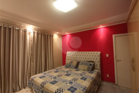 Casa Térrea à venda com 3 quartos em Jardim Santa Bárbara, Sorocaba, SP