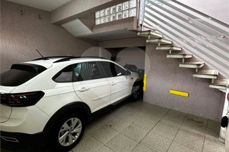 Sobrado Reformado à venda na Saúde c/160m2 - 3 Quartos/1 Suíte/2 Vagas de garagem