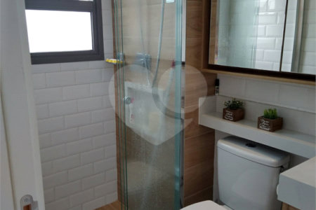 Apartamento à venda com 3 quartos, sendo 1 suíte, em Santo Amaro, São Paulo, SP