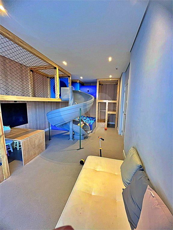 Apartamento à venda com 3 quartos, sendo 1 suíte,  em Jardim Caravelas, São Paulo, SP