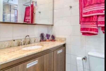 Apartamento para alugar com 2 quartos, sendo 1 suíte, em Ibirapuera, São Paulo, SP