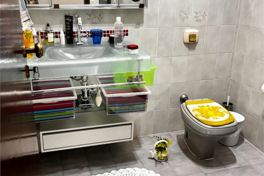 Sobrado à venda com 3 quartos em Parque Edu Chaves, São Paulo, SP
