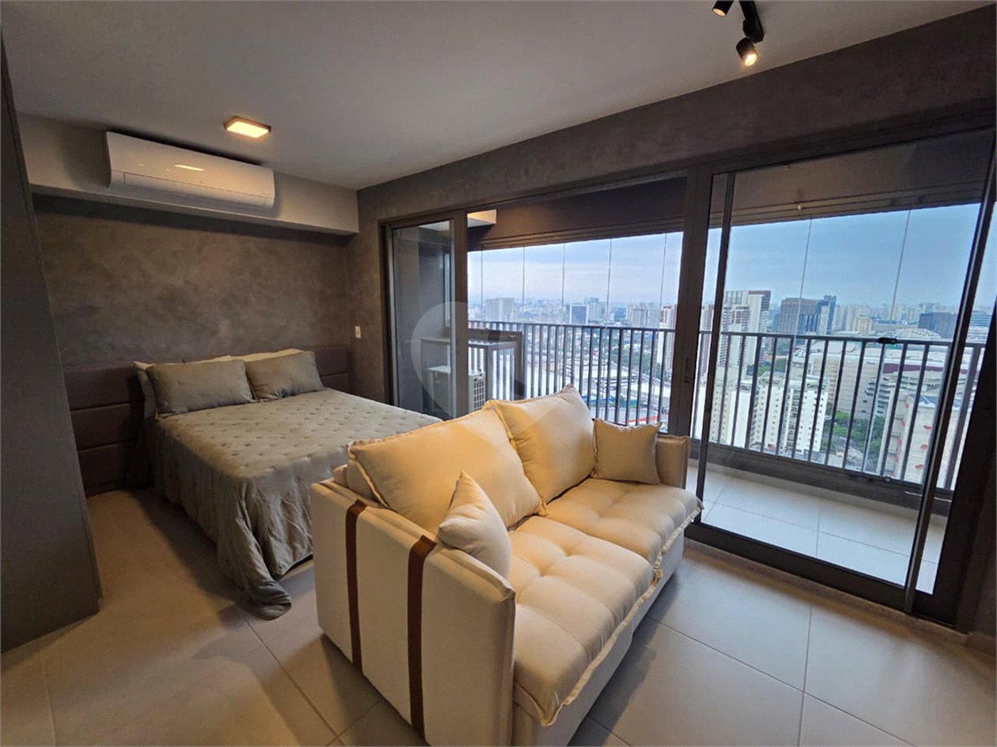 Apartamento à venda com 1 suíte em Vila Pompéia, São Paulo, SP