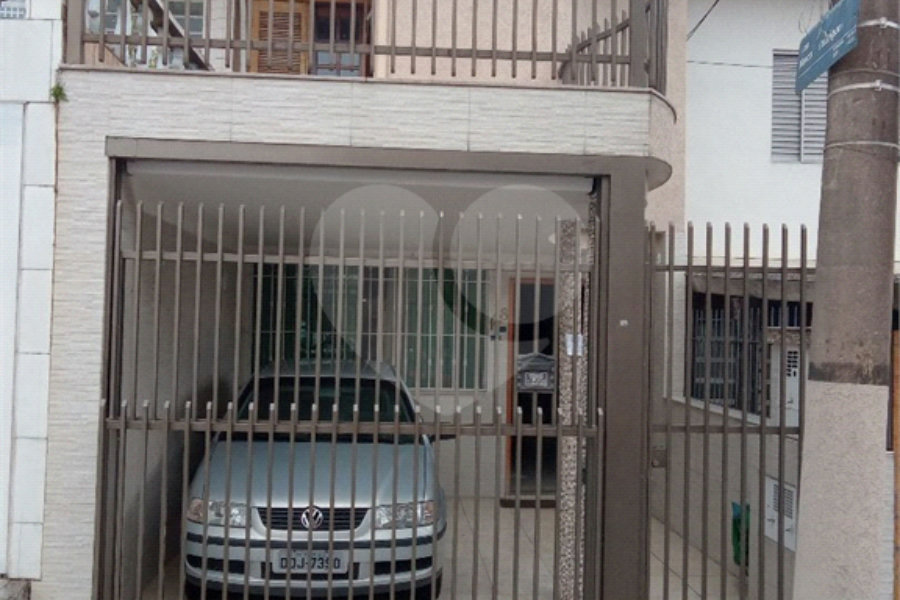 Sobrado à venda com 3 quartos, sendo 1 suíte, em Saúde, São Paulo, SP