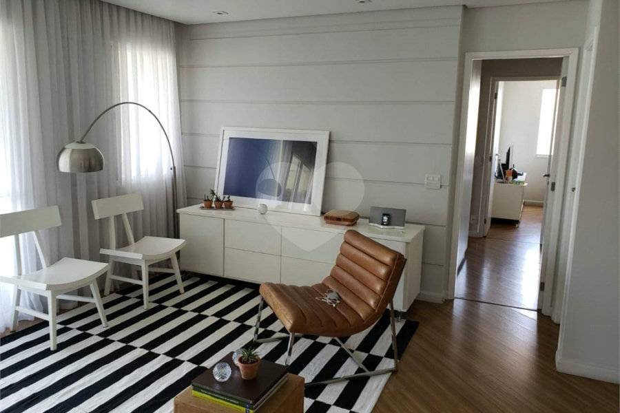 Apartamento à venda com 3 suítes em Morumbi, São Paulo, SP