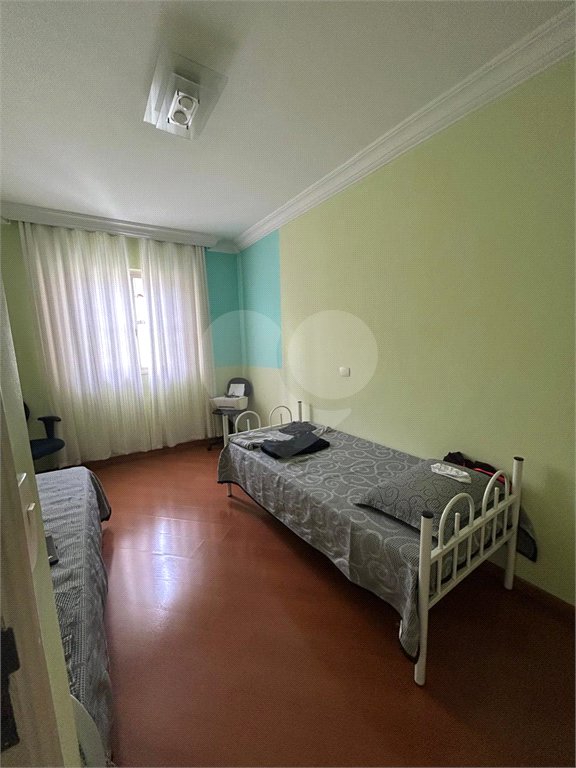 Sobrado à venda com 3 quartos, sendo 1 suíte, em Vila Nova Cachoeirinha, São Paulo, SP