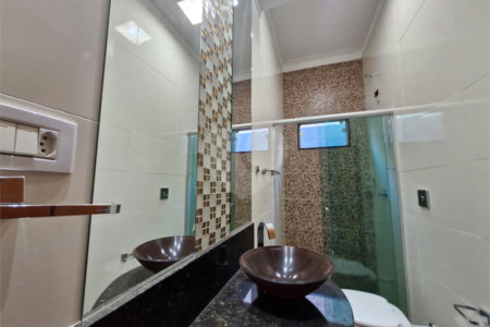 Casa à venda com 3 quartos, sendo 1 suíte, em Nova Tres Lagoas, Três Lagoas, MS