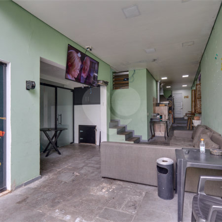 Casa à venda com 5 quartos, sendo 3 suítes, em Santo Amaro, São Paulo, SP
