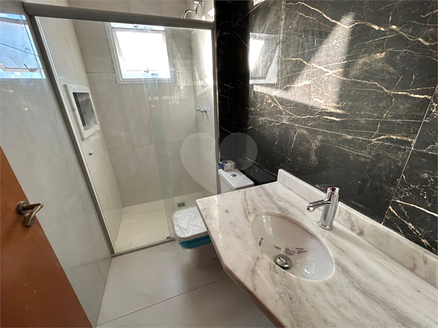 Apartamento à venda com 3 quartos, sendo 1 suíte,  em Jardim Judith, Sorocaba, SP