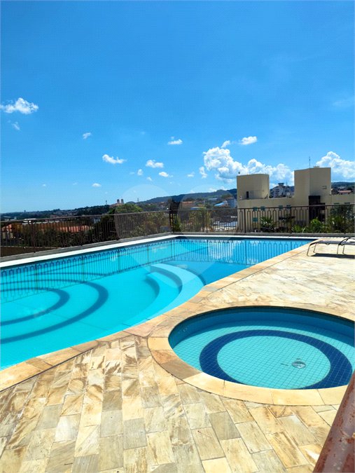 Apartamento à venda com 3 quartos, sendo 1 suíte,  em Pinheirinho, Vinhedo, SP