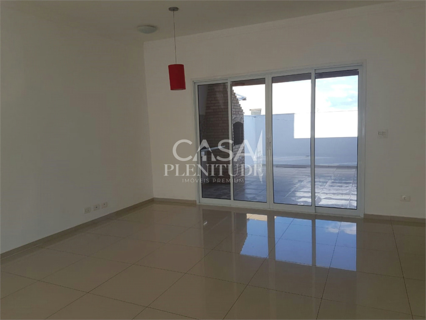 Casa em condomínio à venda com 3 quartos, sendo 1 suíte, em Horto Florestal, Sorocaba, SP