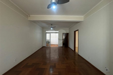 Casa à venda com 3 quartos, sendo 2 suítes, em Alto da Boa Vista, Ribeirão Preto, SP