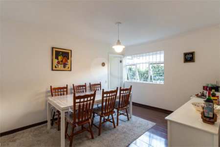 Casa de Vila à venda com 3 quartos, sendo 1 suíte, em Chácara Monte Alegre, São Paulo, SP