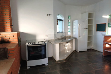 Casa à venda com 3 quartos, sendo 1 suíte, em Alpes D'ouro, Bom Jesus dos Perdões, SP