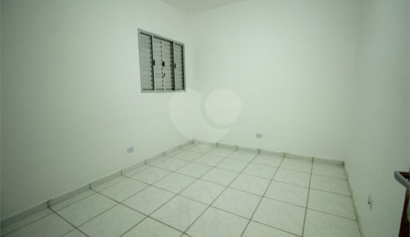 Casa à venda com 2 quartos em Reneville, Mairinque, SP
