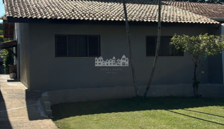 Casa à venda com 2 quartos, sendo 1 suíte, em Jardim dos Pinheiros, Atibaia, SP