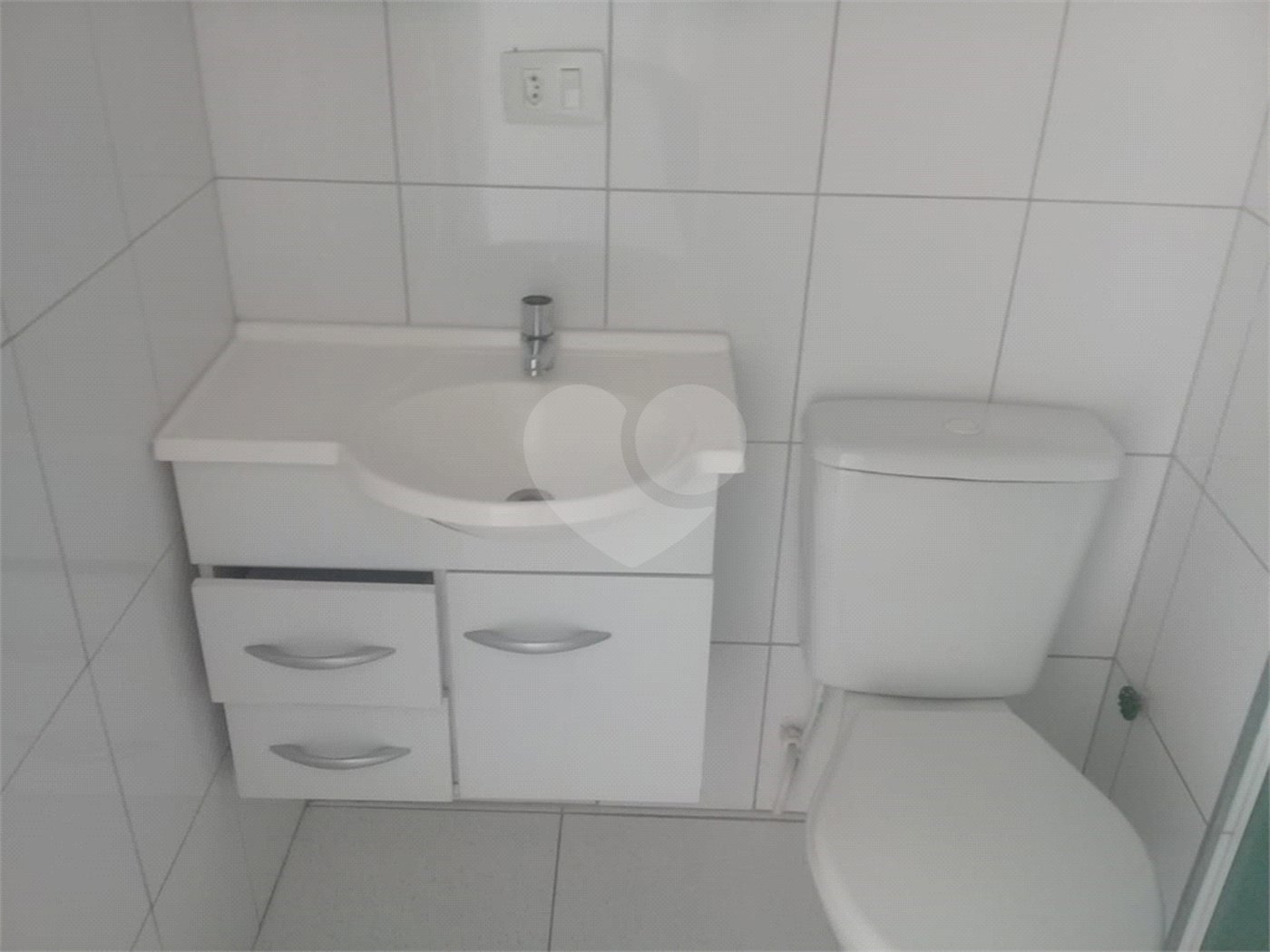 Apartamento à venda com 3 quartos, sendo 1 suíte,  em Vila Aurora (zona Norte), São Paulo, SP